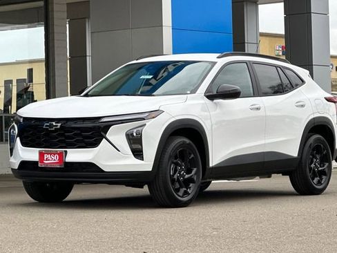 New 2026 Chevrolet Trax LT w/ Midnight Edition image 10