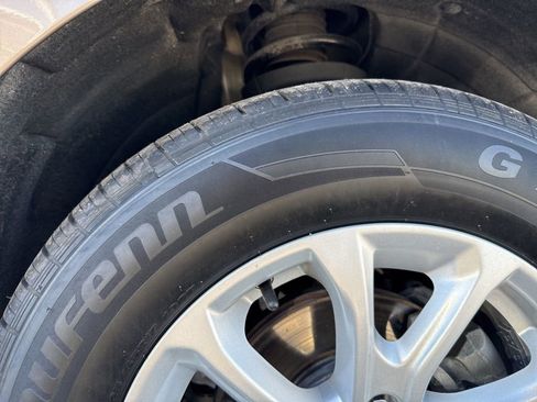 Used 2019 Chevrolet Equinox LT image 29