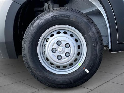 New 2026 RAM ProMaster 2500 image 8