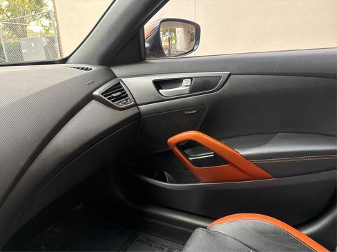 Used 2016 Hyundai Veloster Turbo w/ Option Group 04 image 20