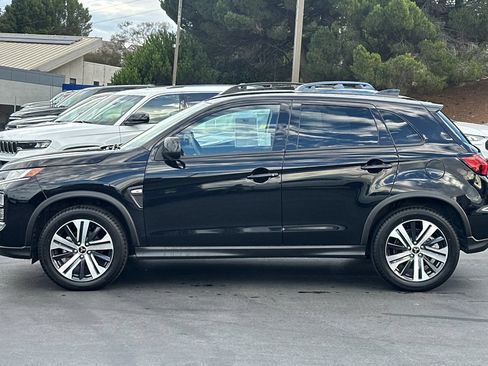 Used 2025 Mitsubishi Outlander Sport ES AWD/4WD image 8
