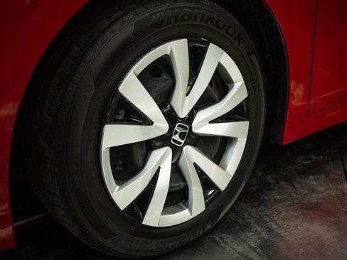 Used 2025 Honda Civic LX image 3