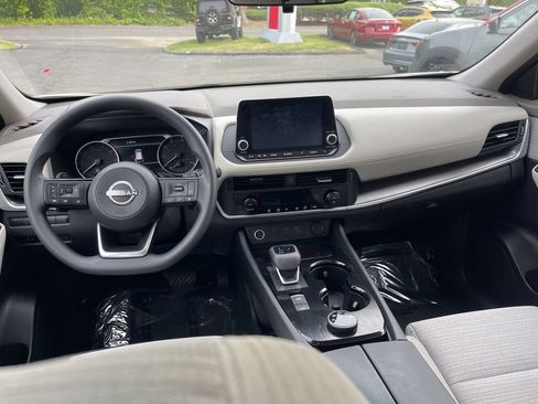 Certified 2023 Nissan Rogue SV AWD/4WD image 11