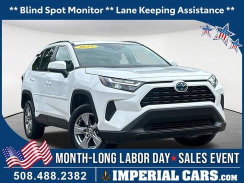 Used 2024 Toyota RAV4 LE AWD/4WD image 1