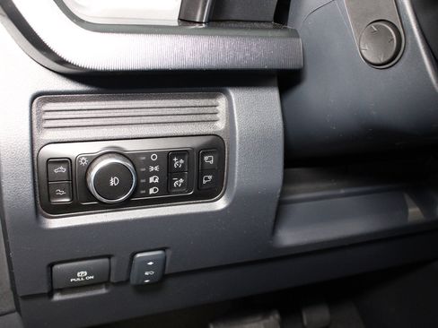 New 2025 Ford F250 Platinum image 8