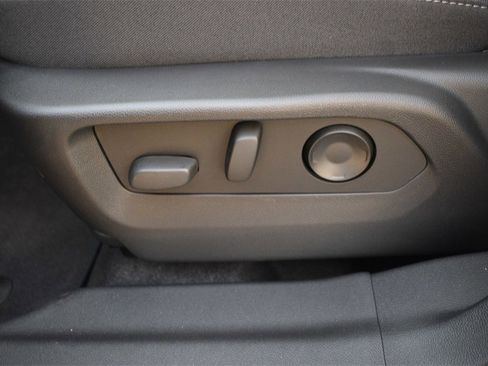 New 2025 Buick Envision Preferred image 18