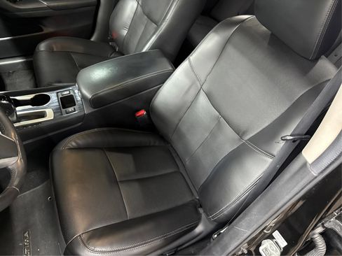 Used 2018 Nissan Altima 2.5 SL FWD image 13