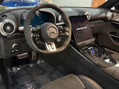 New 2026 Mercedes-Benz SL 63 AMG 4MATIC image 23