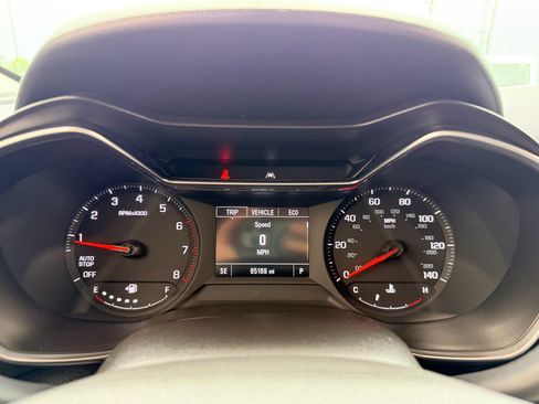 Used 2021 Chevrolet TrailBlazer LT w/ Convenience Package FWD image 14