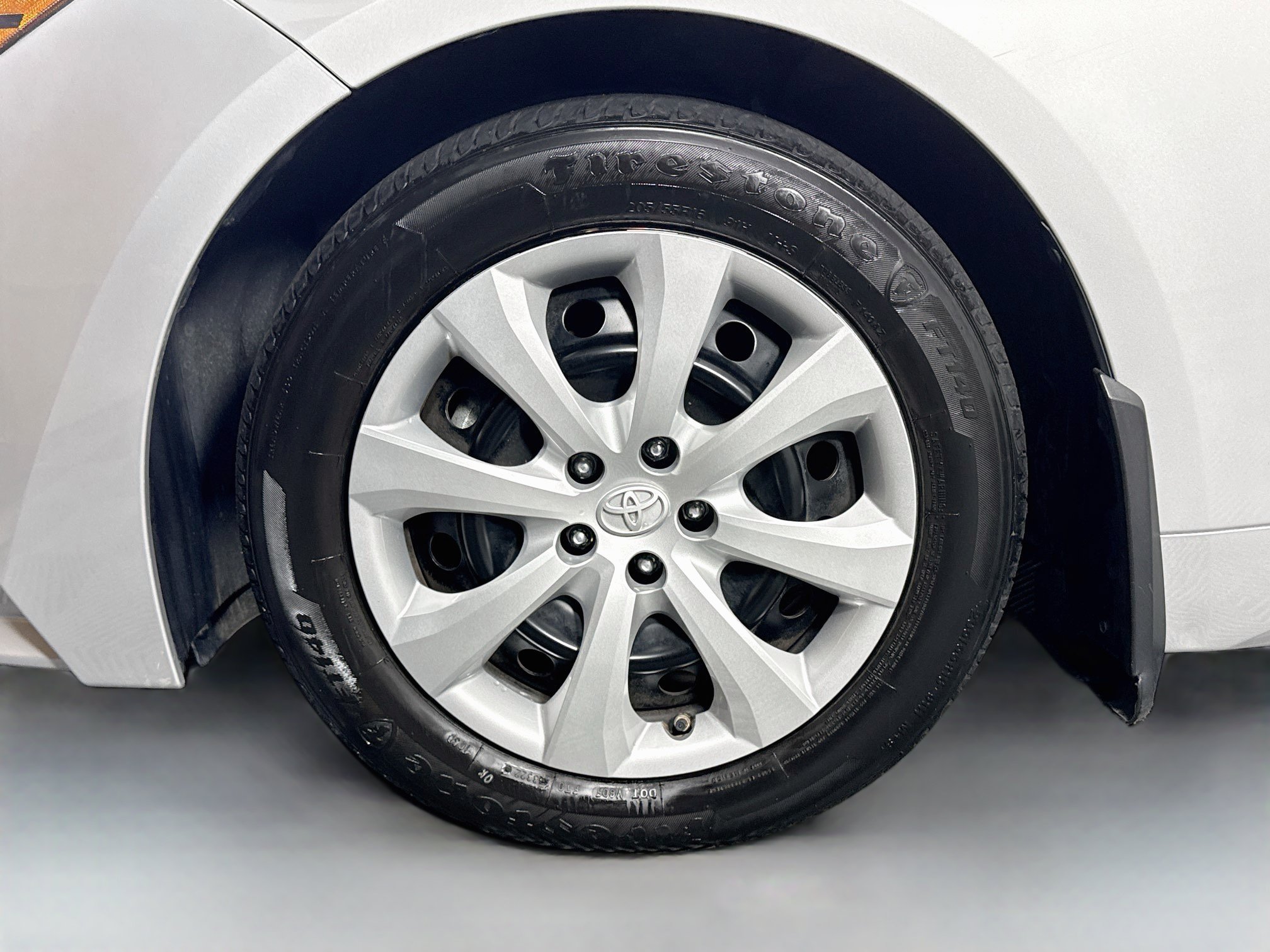 Certified 2023 Toyota Corolla LE FWD image 28