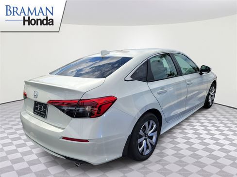Certified 2023 Honda Civic LX image 3