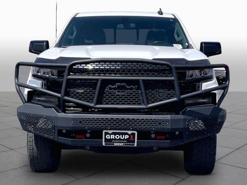Used 2020 Chevrolet Silverado 1500 LT Trail Boss AWD/4WD image 4