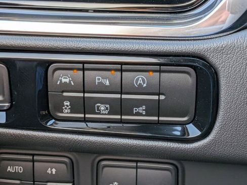 New 2026 GMC Yukon XL Denali w/ Sun & Power Step Package image 26