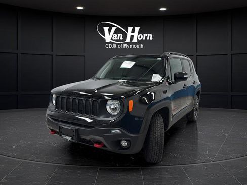 Used 2023 Jeep Renegade Trailhawk w/ Sun/Sound Group AWD/4WD image 3