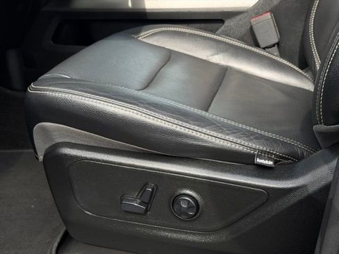 Used 2020 RAM 1500 Big Horn AWD/4WD image 18