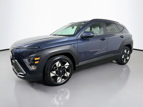 Used 2024 Hyundai Kona SEL FWD image 3