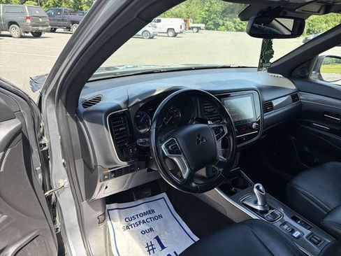 Used 2022 Mitsubishi Outlander SEL AWD/4WD image 10