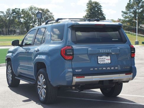 Used 2025 Toyota 4Runner Limited image 16
