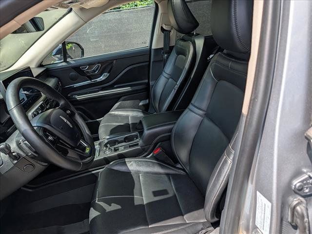 Used 2023 Lincoln Corsair AWD w/ Equipment Group 101A image 27