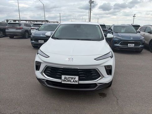 New 2026 Buick Encore GX Preferred AWD/4WD image 9