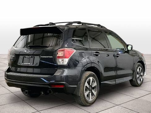 Used 2018 Subaru Forester 2.5i Limited AWD/4WD image 12