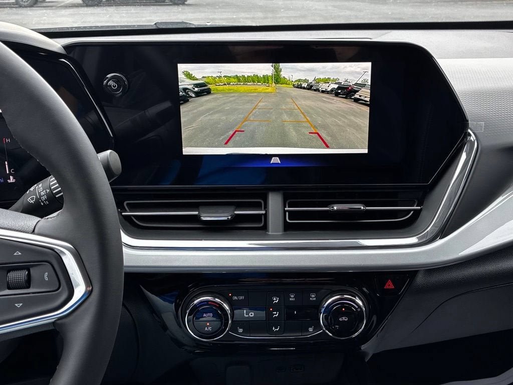 New 2026 Chevrolet Trax LT w/ LT Convenience Package FWD image 12
