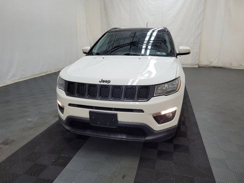 Used 2019 Jeep Compass Latitude AWD/4WD image 15