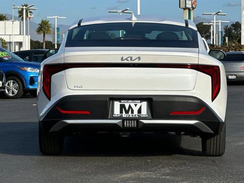 New 2025 Kia K4 LXS image 5