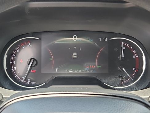 Used 2024 Toyota RAV4 XLE FWD image 22