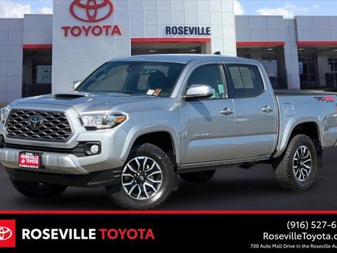 Certified 2022 Toyota Tacoma TRD Sport w/ Technology Package AWD/4WD image 1