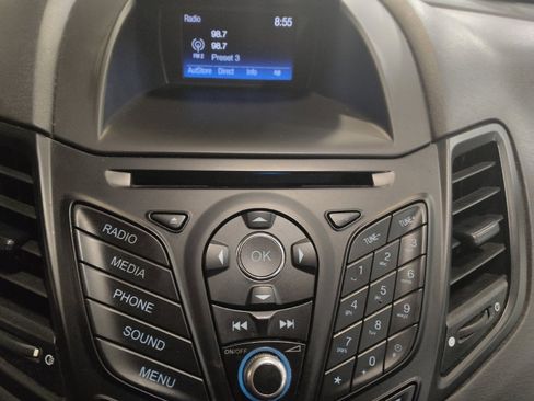 Used 2019 Ford Fiesta SE FWD image 25