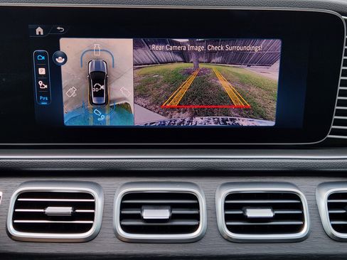 New 2026 Mercedes-Benz GLE 450e 4MATIC image 15