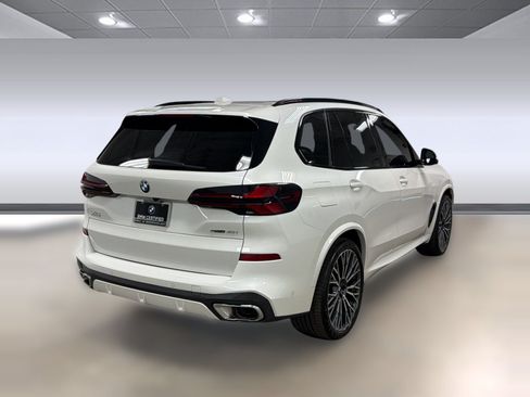 Used 2026 BMW X5 sDrive40i w/ M Sport Package RWD image 8