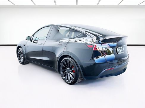 Used 2023 Tesla Model Y Performance AWD/4WD image 6