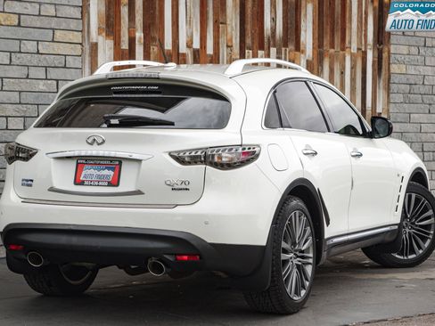 Used 2017 INFINITI QX70 AWD w/ Limited Package image 7