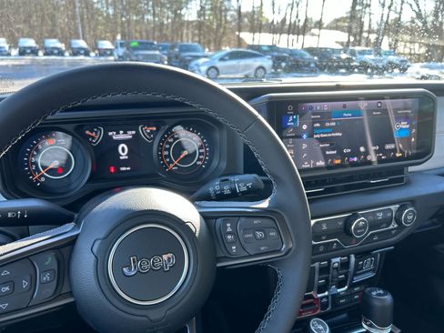 New 2026 Jeep Wrangler Willys AWD/4WD image 19