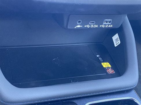 New 2026 Subaru Forester Premium image 25