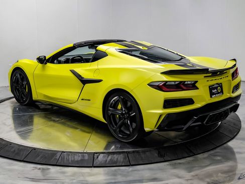 Used 2024 Chevrolet Corvette Z06 w/ Stealth Interior Trim Package image 15