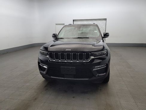 Used 2023 Jeep Grand Cherokee Limited image 15