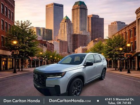 Used 2026 Honda Pilot Sport image 3