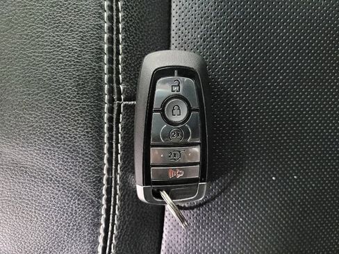 Used 2022 Ford Explorer ST w/ Equipment Group 401A AWD/4WD image 32
