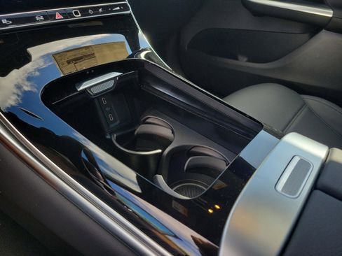 Certified 2026 Mercedes-Benz GLC 300 4MATIC image 27