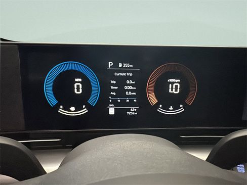 Certified 2025 Hyundai Kona SEL image 22