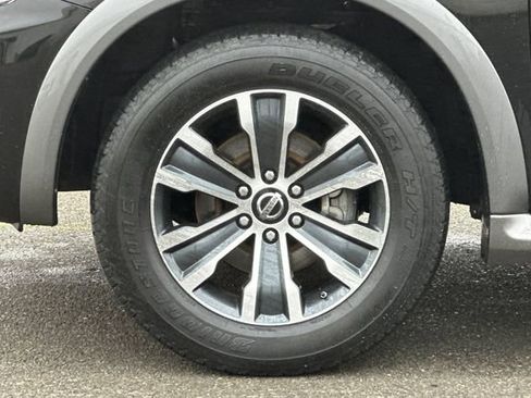 Used 2020 Nissan Armada SL w/ Premium Package image 33