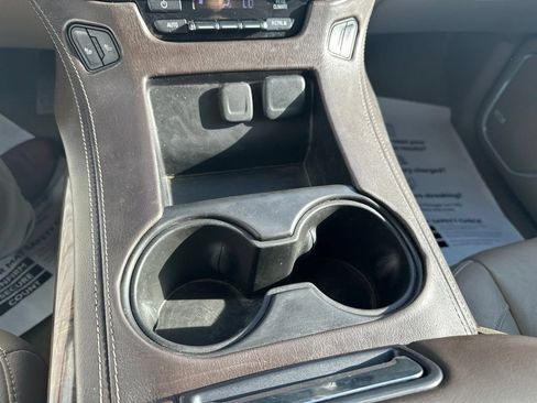 Used 2018 Chevrolet Tahoe LT w/ Texas Edition Package RWD image 10