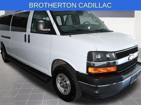 Used 2019 Chevrolet Express 3500 LT w/ LT Preferred Equipment Group RWD image 9