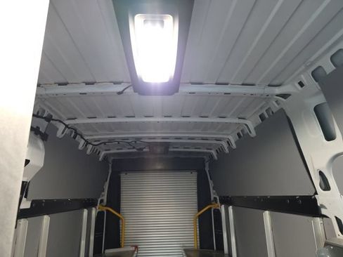 Used 2024 RAM ProMaster 3500 w/ Delivery Van Package FWD image 32