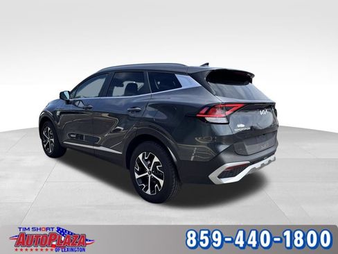 Used 2023 Kia Sportage EX AWD/4WD image 2