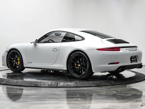 Used 2015 Porsche 911 Carrera GTS RWD image 9