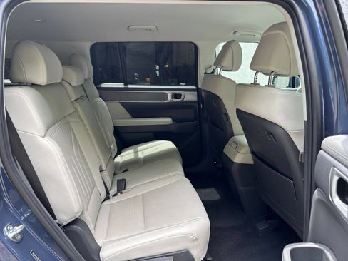 Used 2026 Hyundai Santa Fe SEL FWD image 41